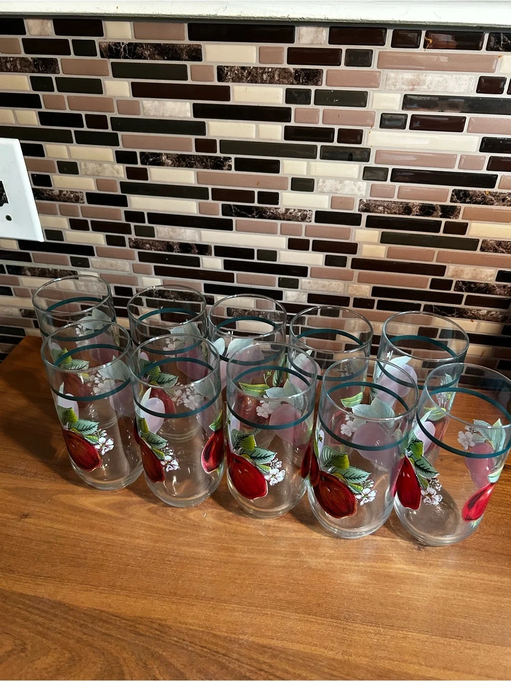 Vintage Red Apple Painted Glass Tumbler - Set of 10